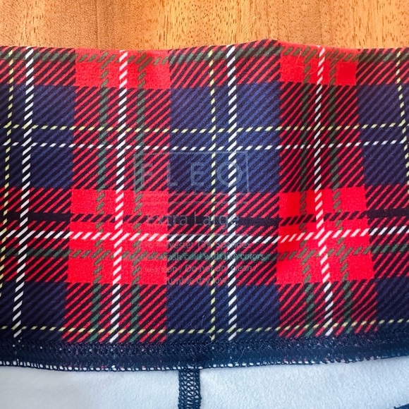 Fleo, XL high rise shorts - Picture 3 of 3